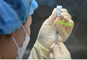 Vaccinated People More Likely to Suffer Blood Disorders, Ear Disease: Studies